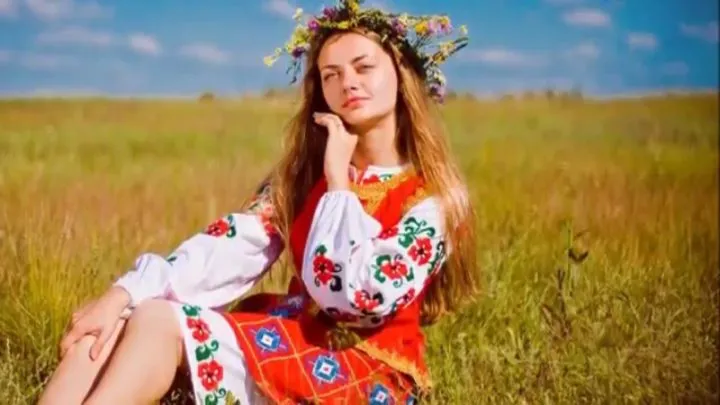 Аналіз вірша Івана Франка “Ой ти, дівчино, з горіха зерня”