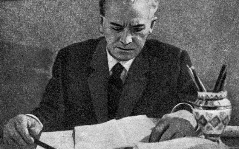 Павло Тичина: роздвоєння таланту – Українська мова та література